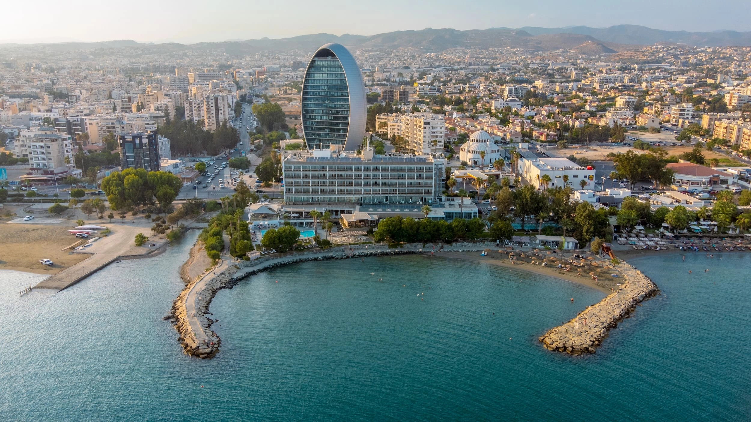 Descriptive alt text for image 3 - This image shows important visual content that enhances the user experience and provides context for the surrounding text.