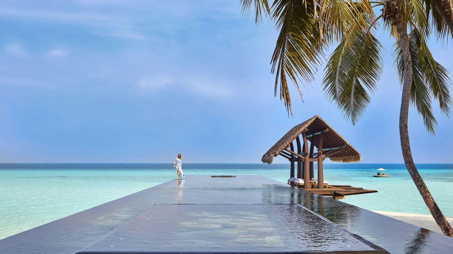 Malediven Luxusreise | Overwater Villas & 5-Sterne-Resorts